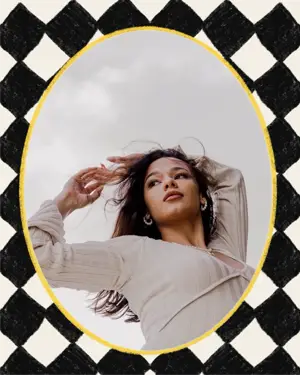 Oval frame portrait template